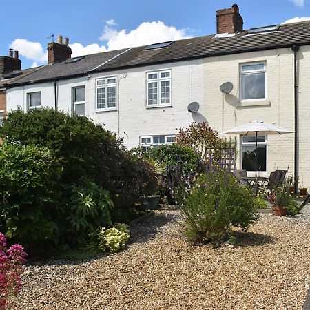 Pebble Cottage Hinderwell Bagian luar foto